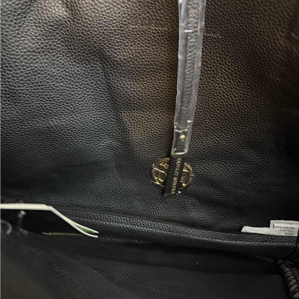 Badgley Mischka Decorative Chain Tote Bag Black Pebbled Vegan Leather - Picture 3 of 6